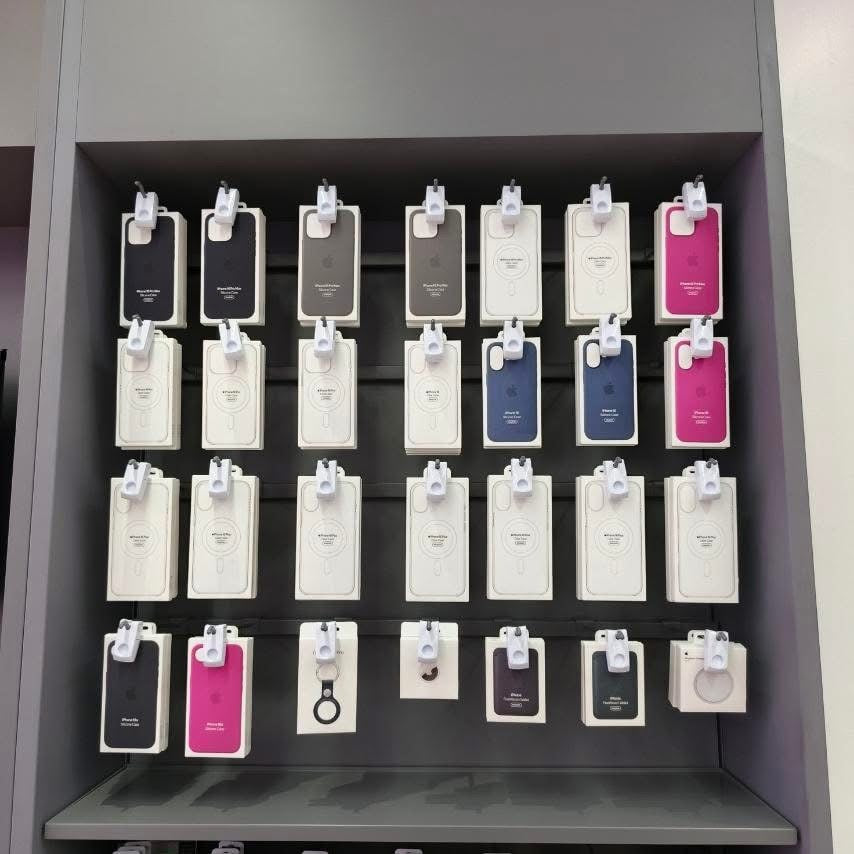 iPhone 16e Silicone Case