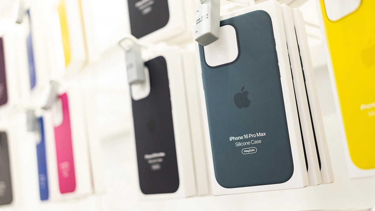 iPhone 16e Silicone Case